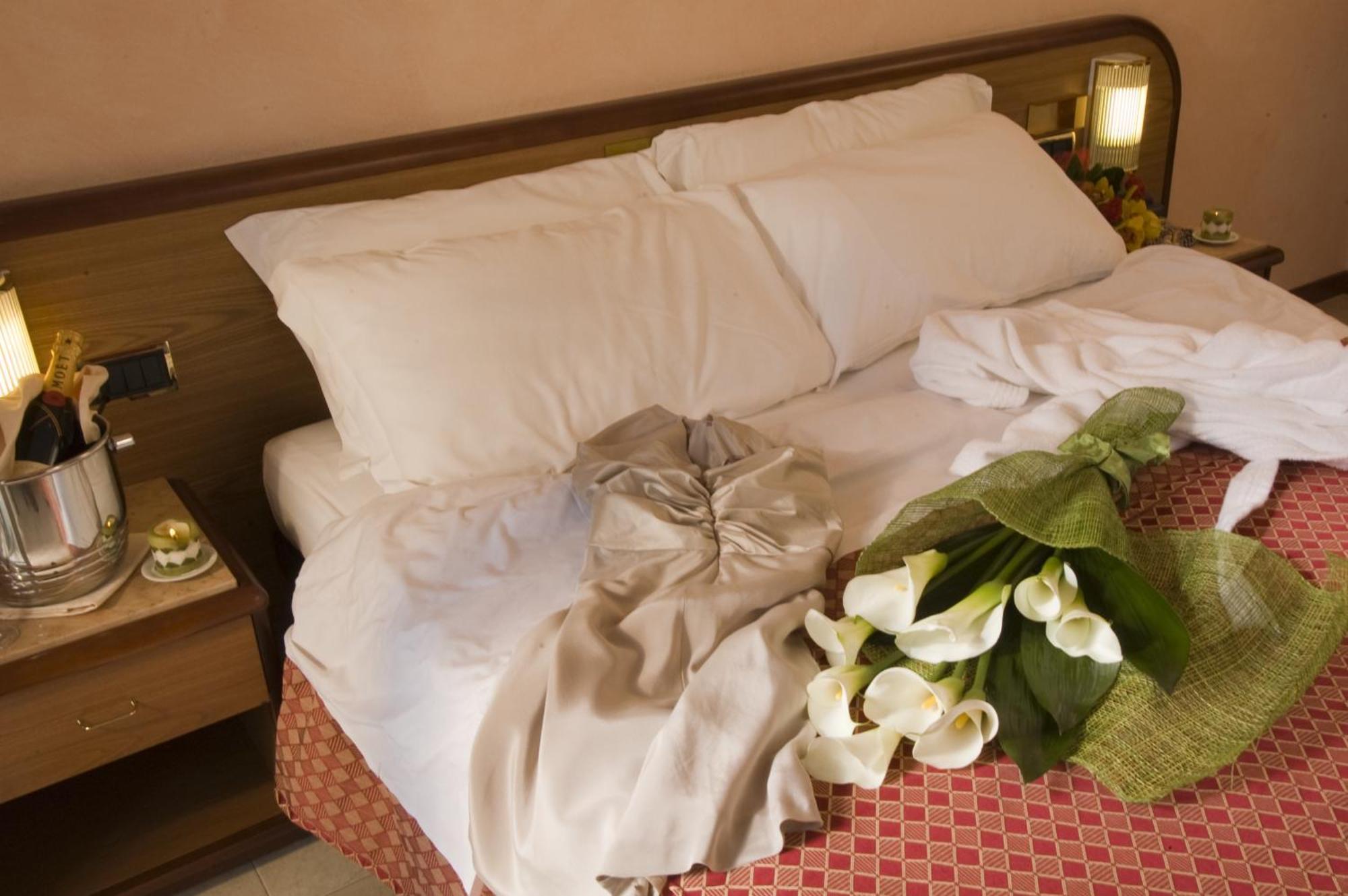 Hotel Du Soleil Rimini Esterno foto